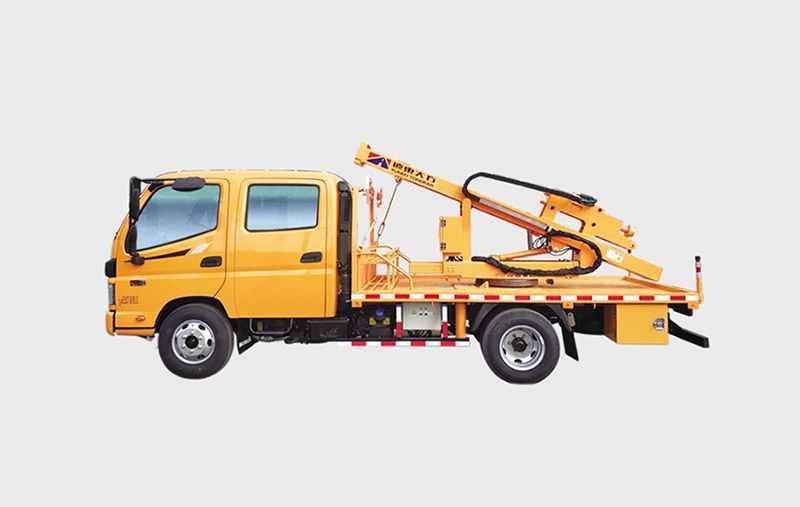 HGY5040TQX型護(hù)欄搶修車(chē)